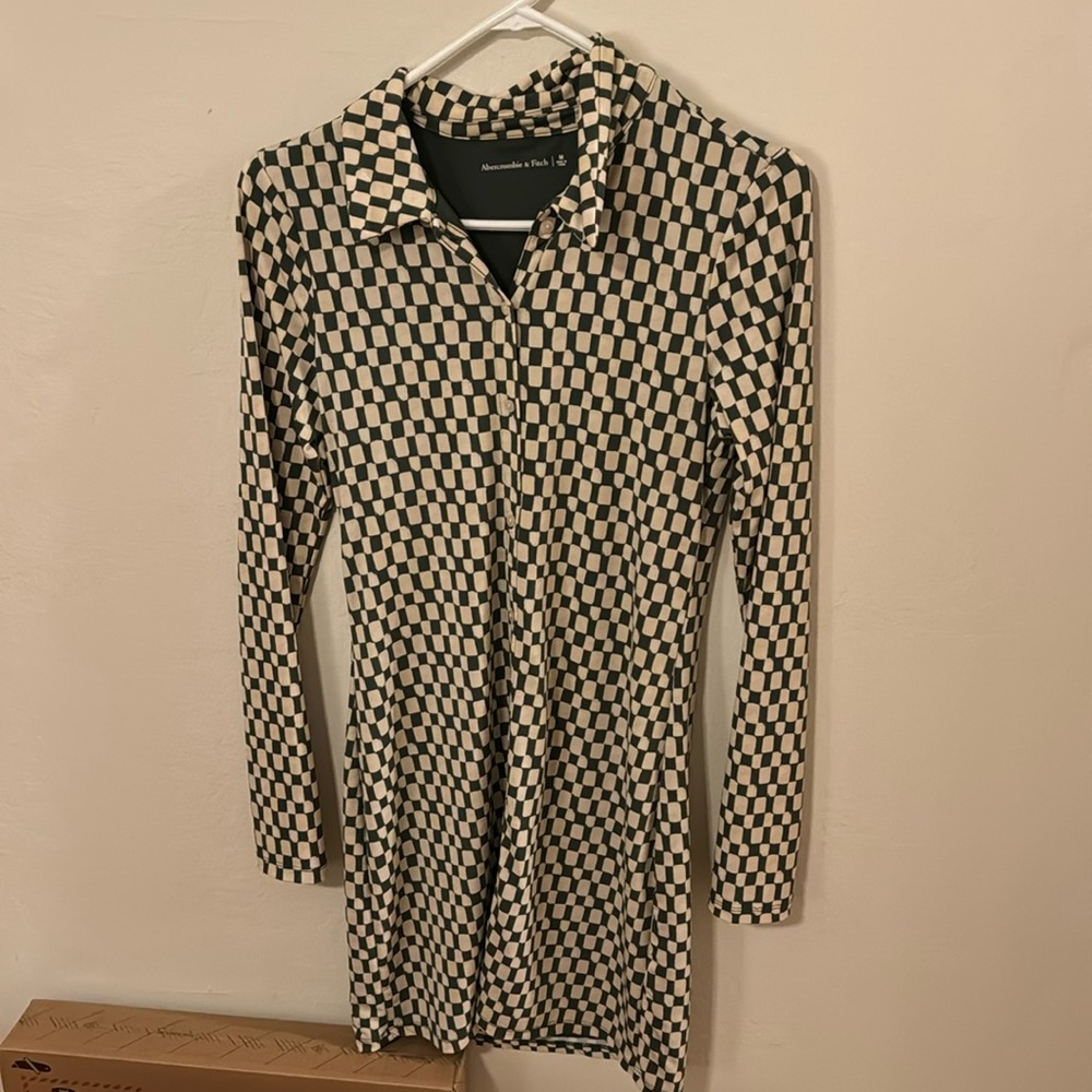 Abercrombie & Fitch Black and Cream Checkered Dress